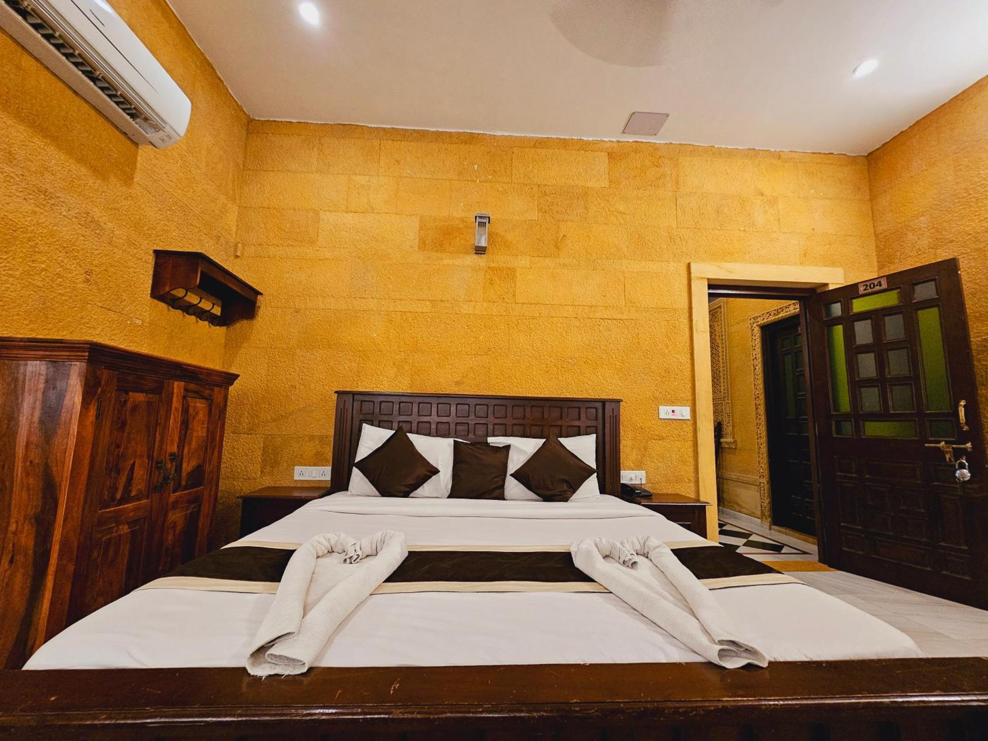 Hotel Royal Jaisalmer Exteriör bild