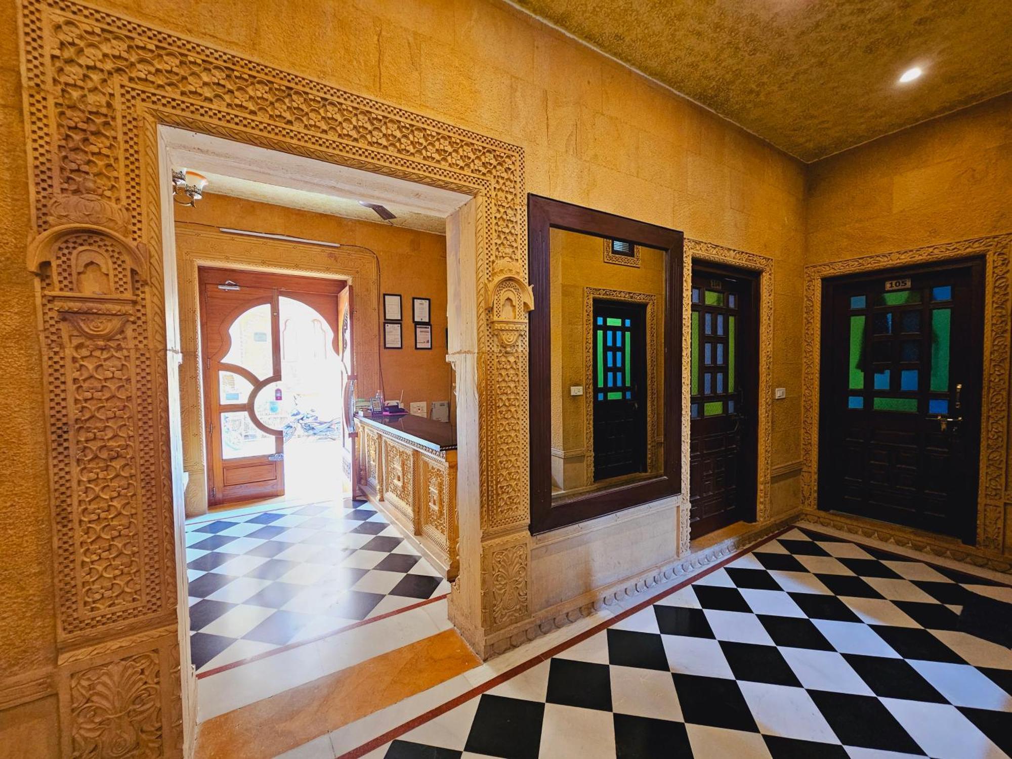 Hotel Royal Jaisalmer Exteriör bild